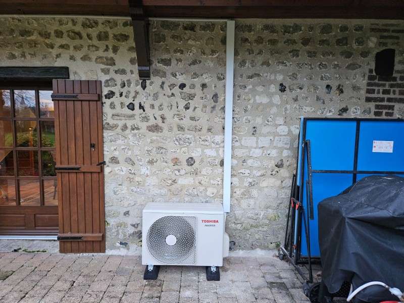 Installateur RGE QUALIPAC pour des climatisations Monosplit Toshiba à côté du Grand Quevilly 76