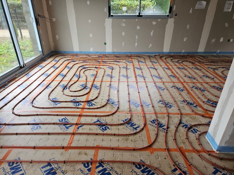 Pose d'un plancher chauffant dans une maison neuve à côté d'Yvetot 76