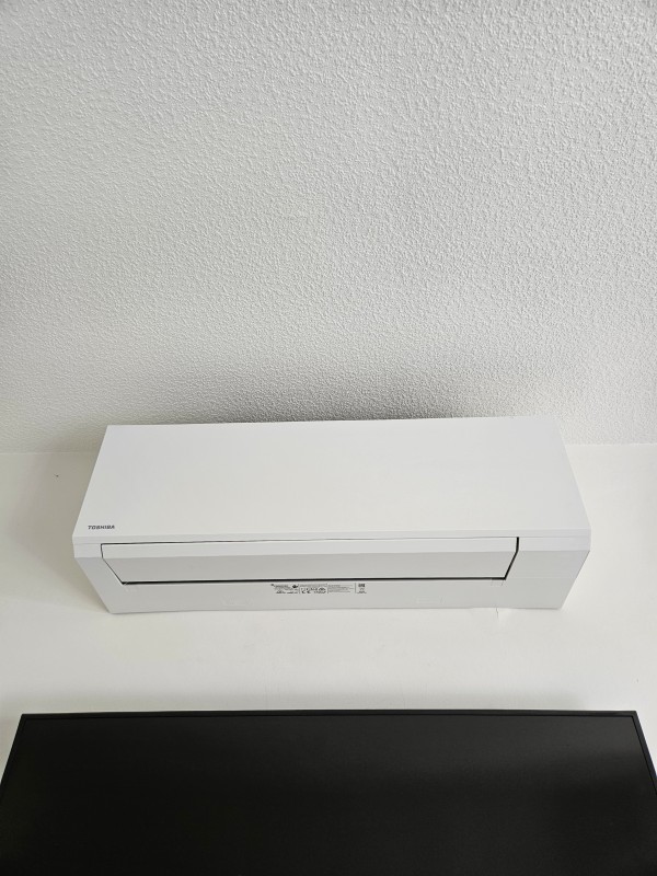 Installation d'une climatisation réversible Toshiba bi Split à Barentin 76