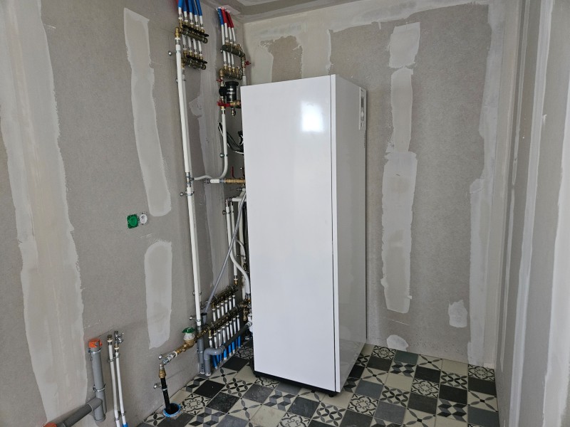 installation d'une pompe à chaleur air-eau Atlantic à lindebeuf